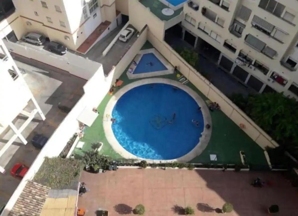 Bonito, Luminoso Y Centrico Apartamento Con Piscina Y Vistas Al Mar Apartamento Torremolinos Exterior foto